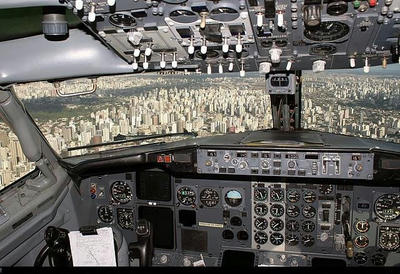 cockpits07020905.jpg